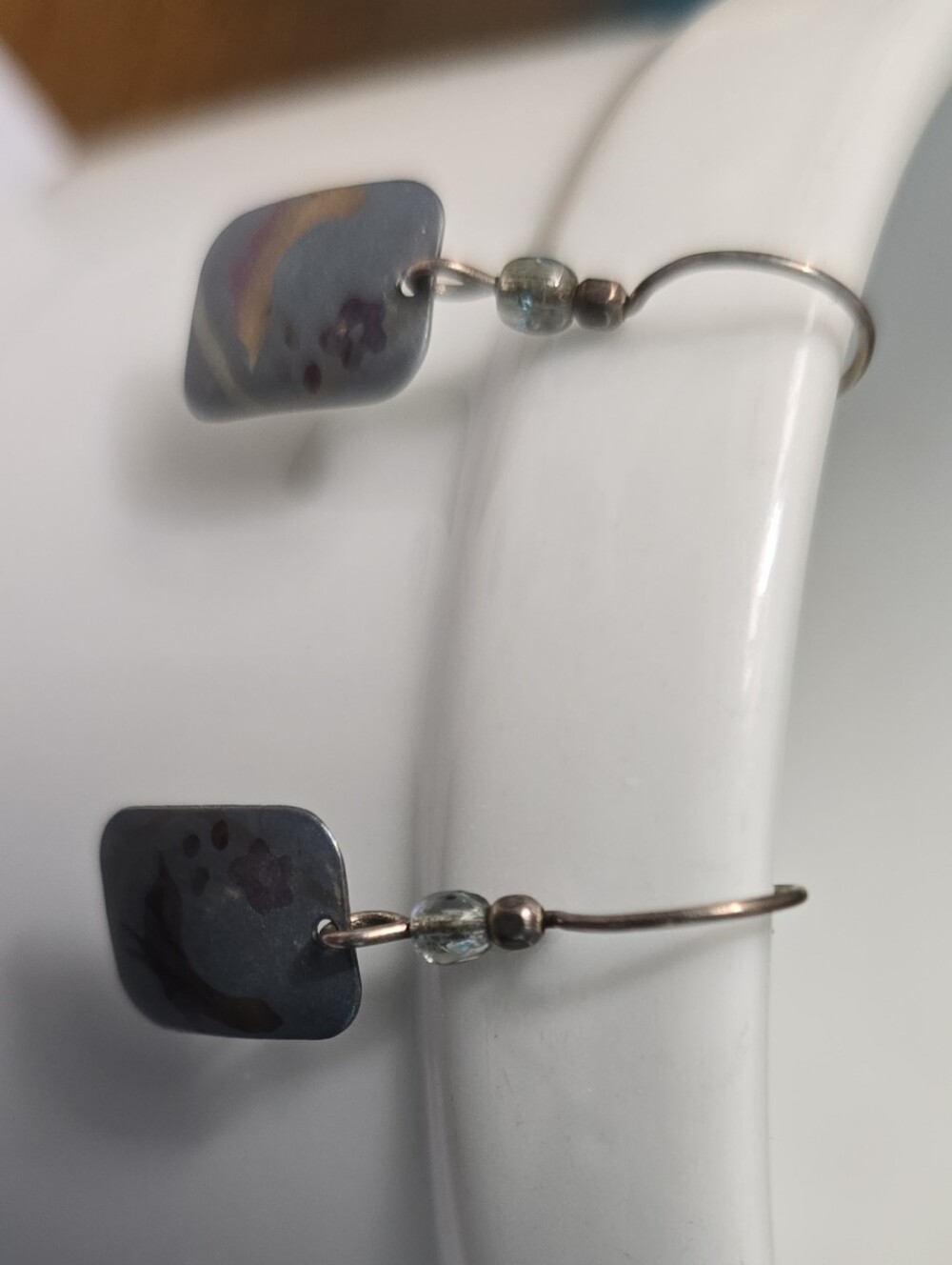 Holly Yashi Garden Party Wren Bird Earrings Niobium